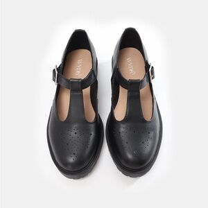 WYDR Studios T-Strap Lug Mary Jane Black Leather‎ Shoes NIB Size 11WW
